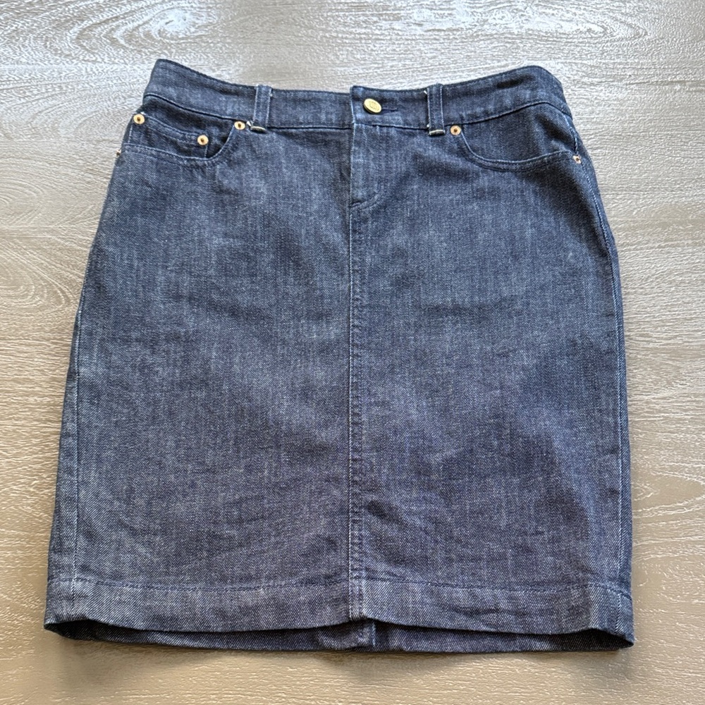 Lilly Pulitzer Dark Denim Skirt with Embroidered 🌴 Pockets, size 2, 20” L